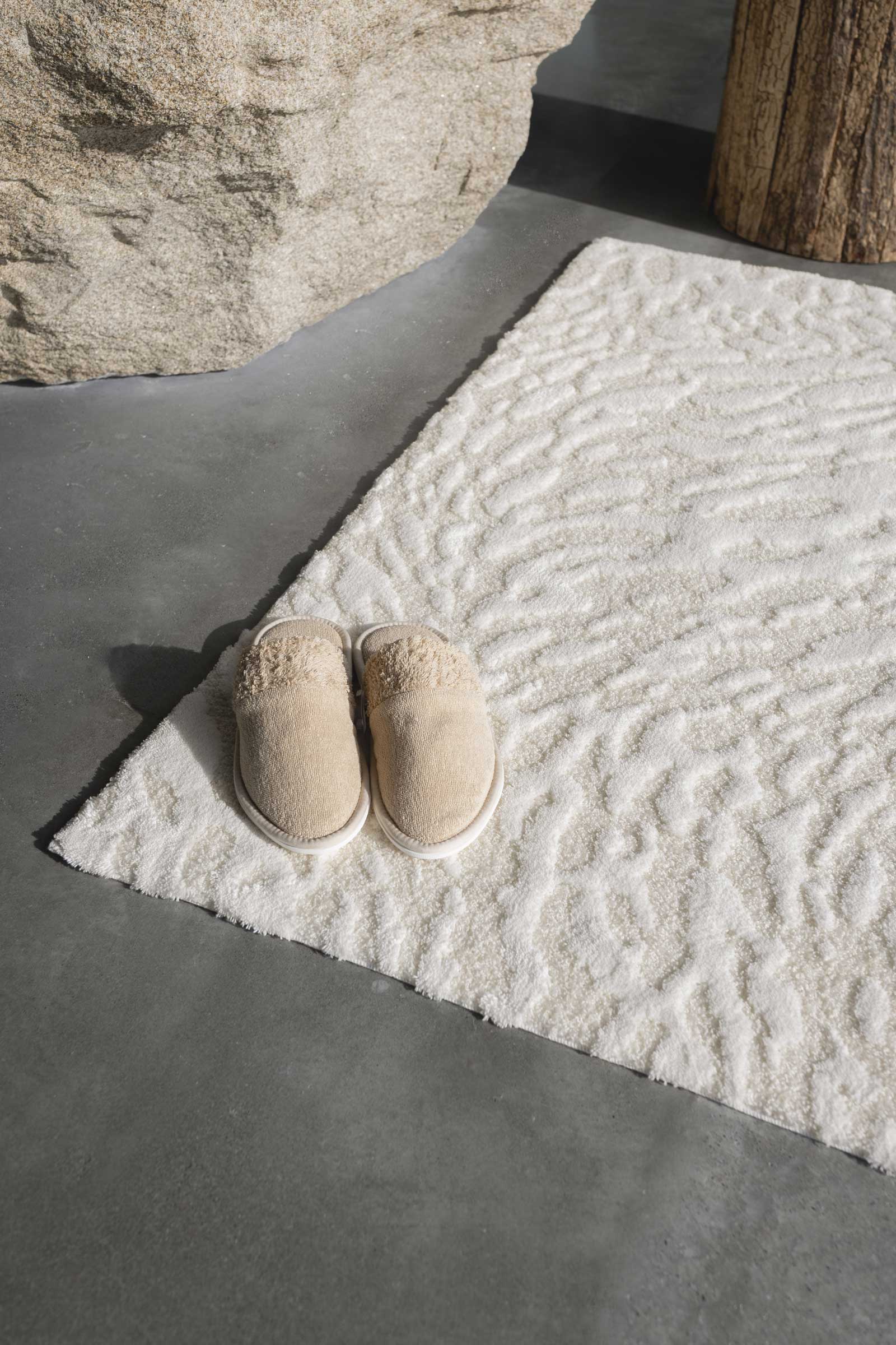 Abyss & Habidecor FLOW