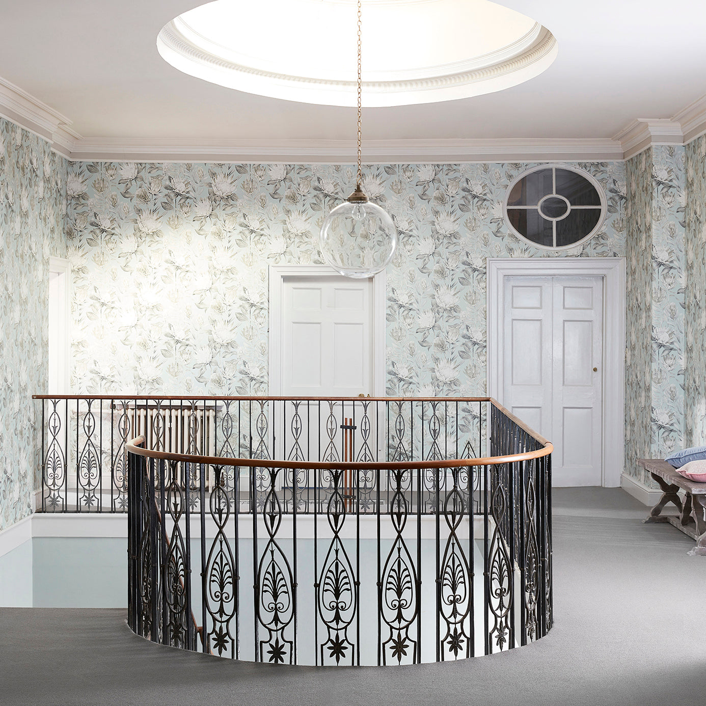 Sanderson King Protea