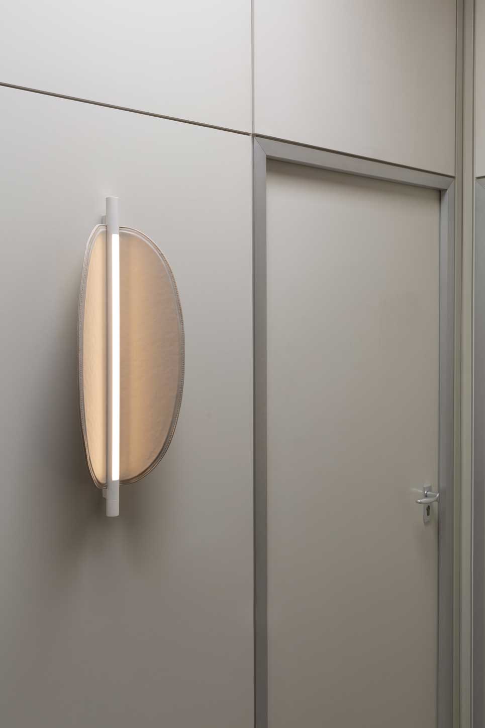 TOOY Thula Wand und Deckenleuchte