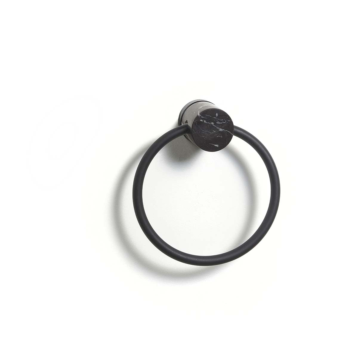 Aquanova NERO Handtuchring in Schwarz – Produktansicht.